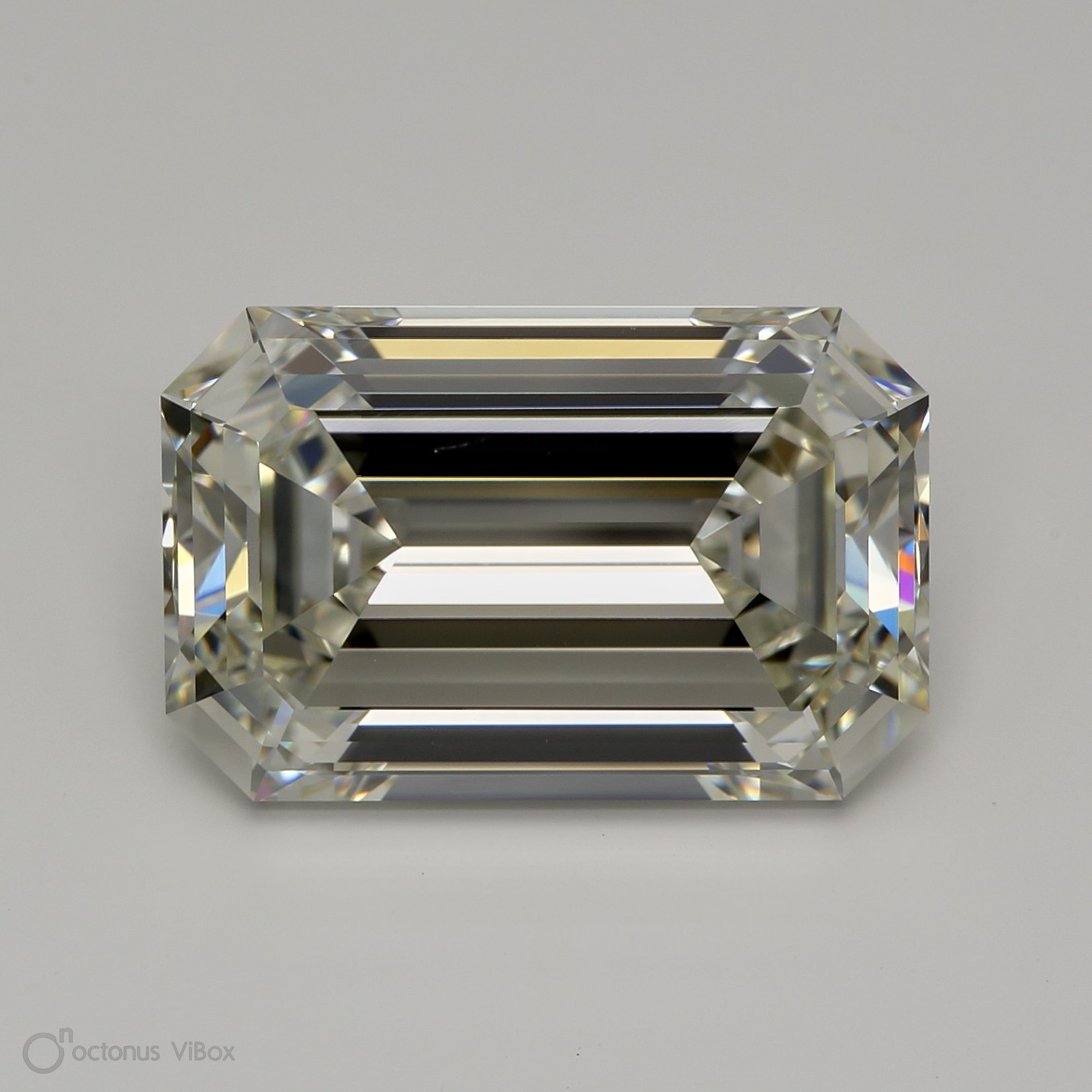 Бриллиант Изумруд 7.08 крт