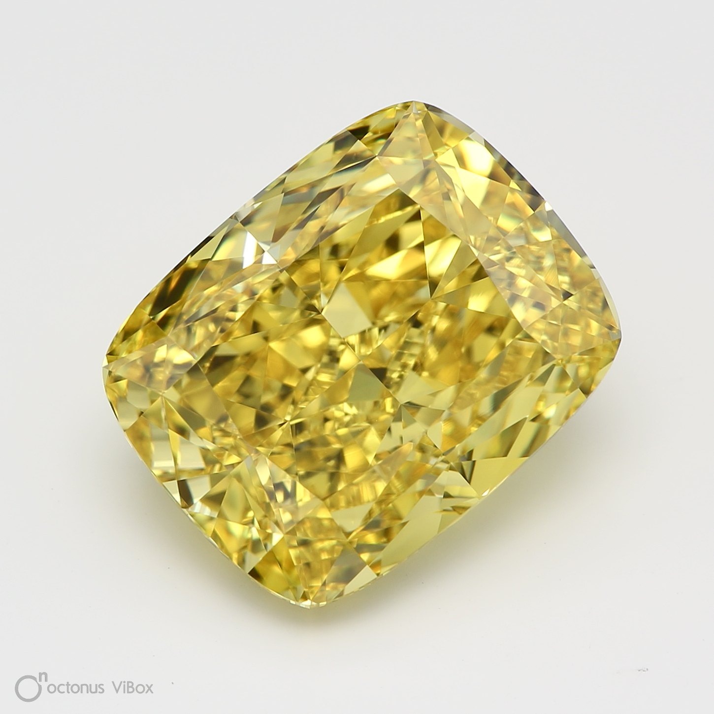 Бриллиант Кушон 6.56 крт