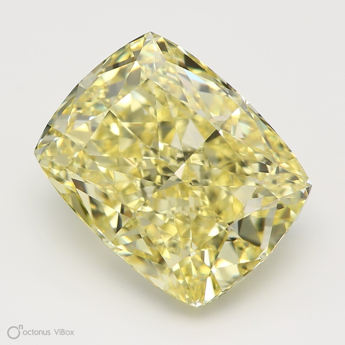 Бриллиант Кушон 4.59 крт