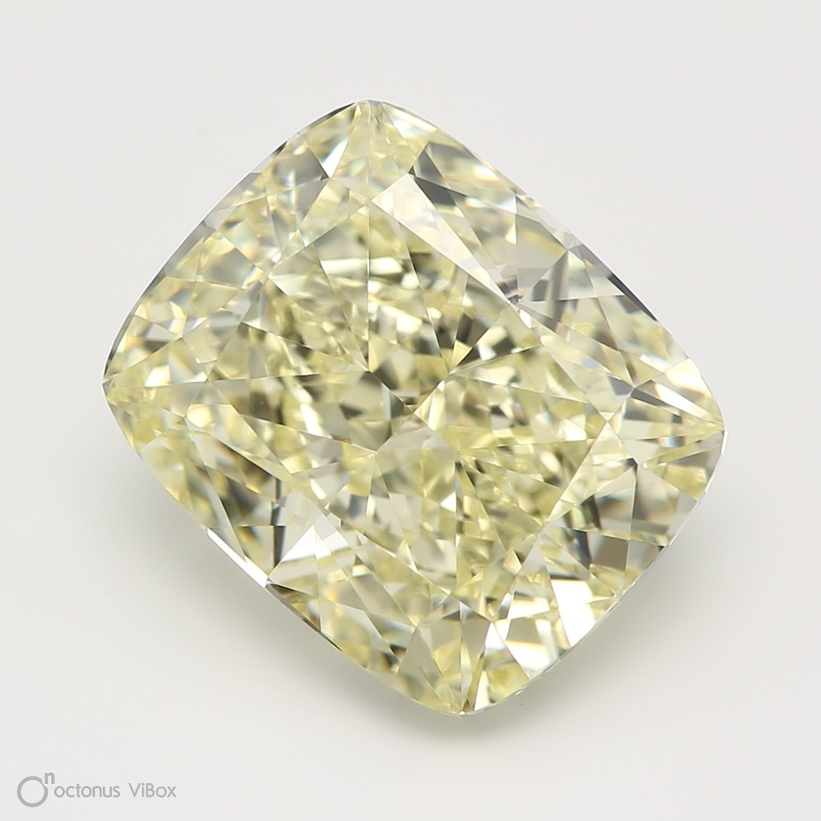 Бриллиант Кушон 3.89 крт